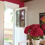 Maison Spacieuse A St Denis De Villenette Avec Jardin Clos - Fr-1-497-115