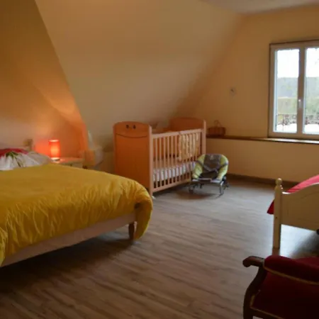 Holiday home Maison De Charme Avec Grand Jardin, 4 Chambres, 3 Salles De Bain, Garage, Wifi, Cheminee Et Terrasse - Fr-1-497-115