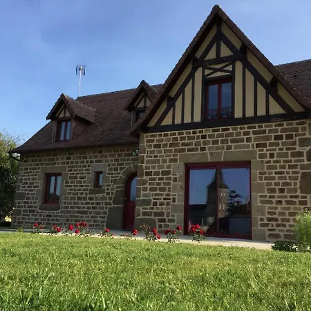 Prázdninový dům Maison Spacieuse A St Denis De Villenette Avec Jardin Clos - Fr-1-497-115 *