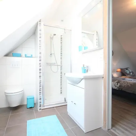 Maison Spacieuse A St Denis De Villenette Avec Jardin Clos - Fr-1-497-115 Saint-Denis-de-Villenette