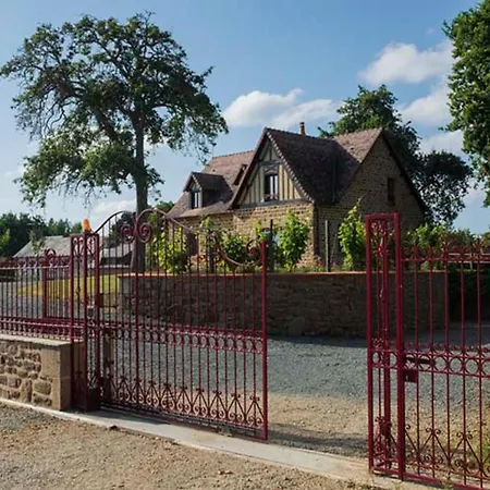 Maison Spacieuse A St Denis De Villenette Avec Jardin Clos - Fr-1-497-115 Prázdninový dům Saint-Denis-de-Villenette