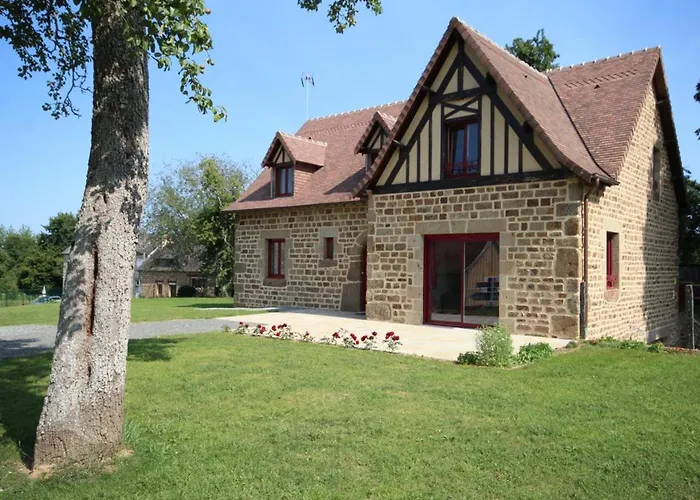 Hébergement de vacances Charmante Maison Avec Jardin Clos Et Cheminée, Idéale En Famille - Fr-1-497-115