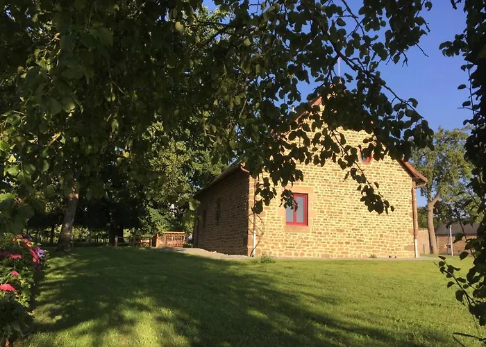 Hébergement de vacances Charmante Maison Avec Jardin Clos Et Cheminée, Idéale En Famille - Fr-1-497-115 Saint-Denis-de-Villenette