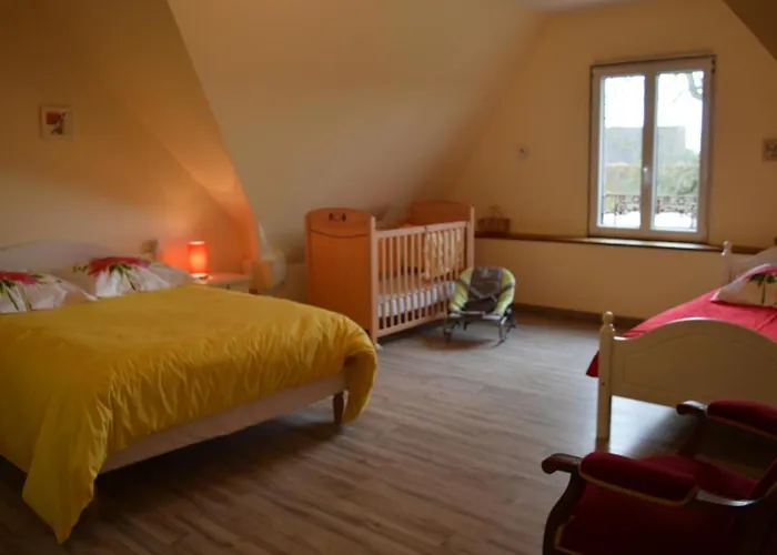 Hébergement de vacances Charmante Maison Avec Jardin Clos Et Cheminée, Idéale En Famille - Fr-1-497-115 Saint-Denis-de-Villenette